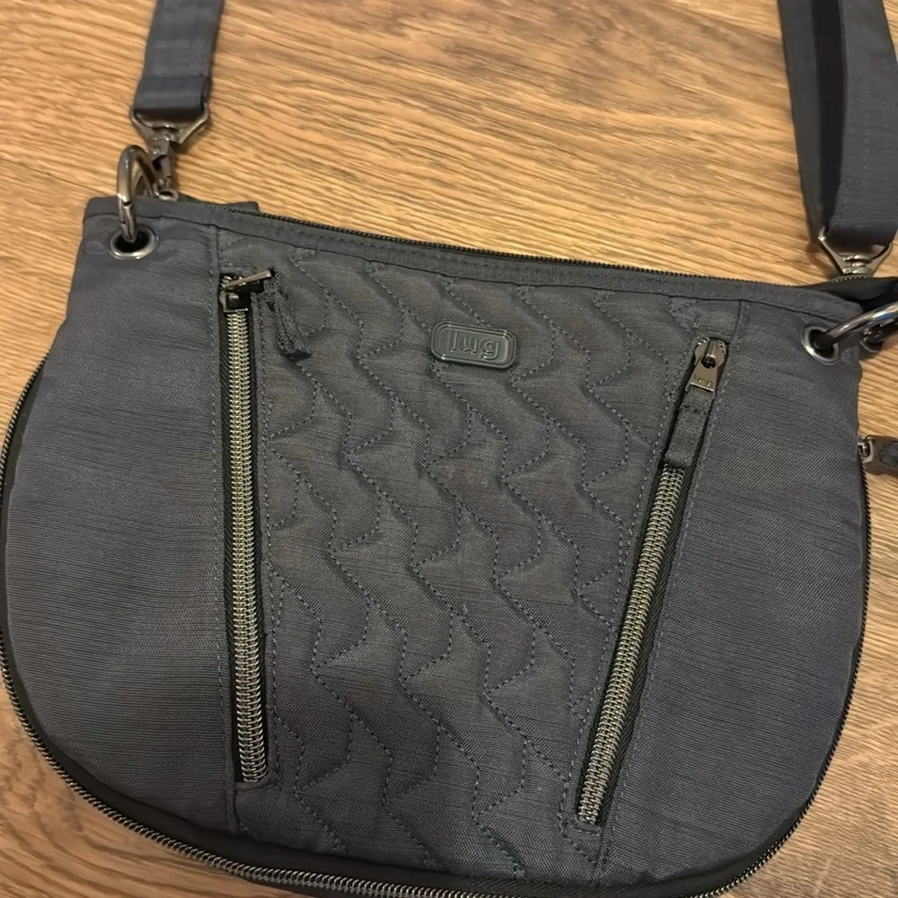 Charcoal grey Lug purse - Picture 2 of 6
